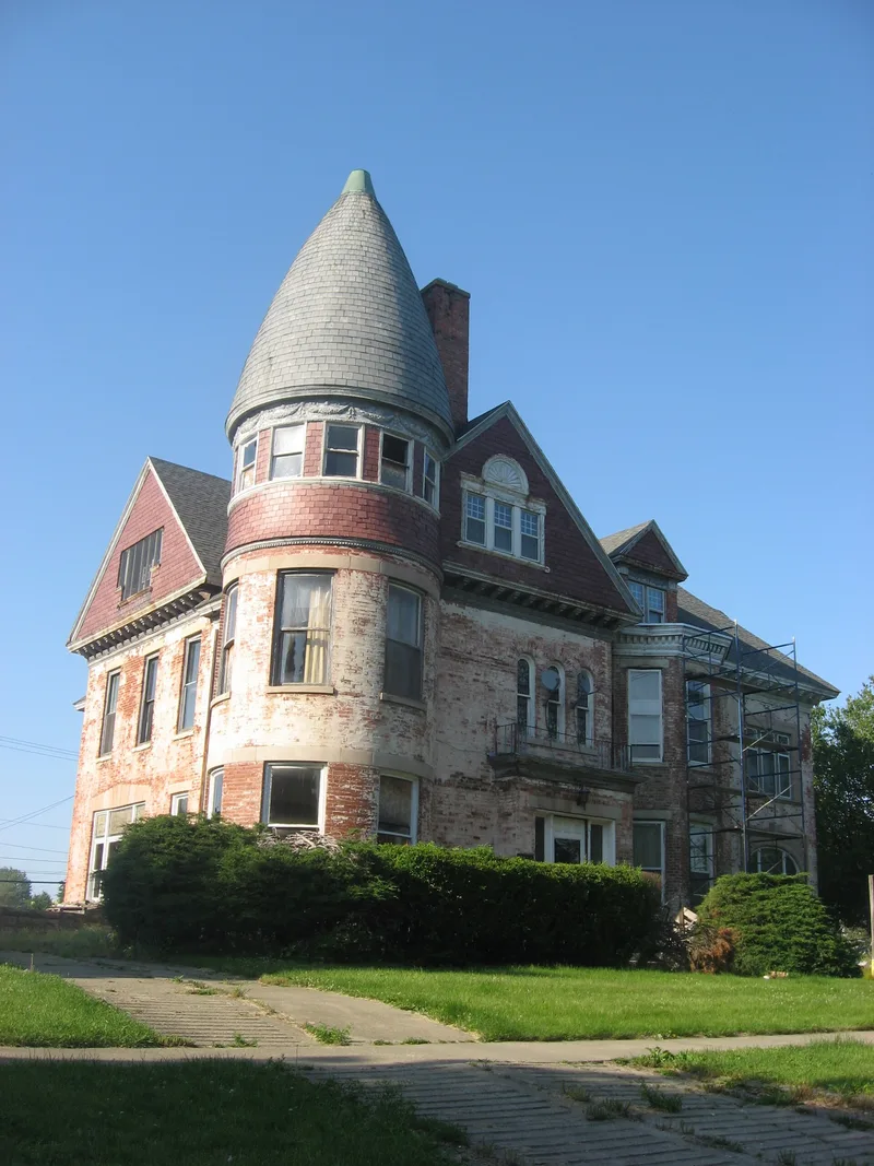 Hoopes-Cunningham Mansion, Hoopeston, Illinois