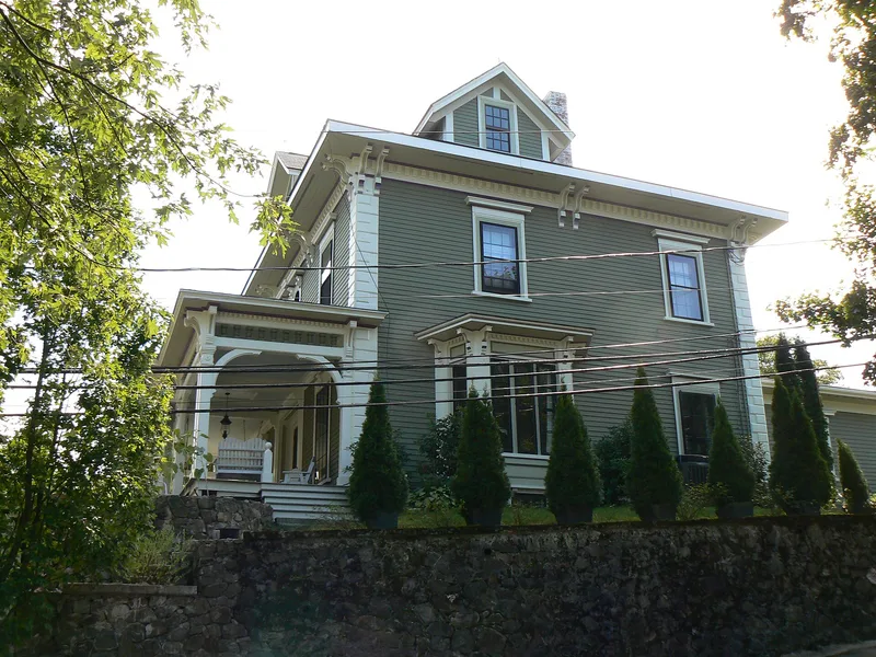 Bassett, Maria, House, Arlington, Massachusetts