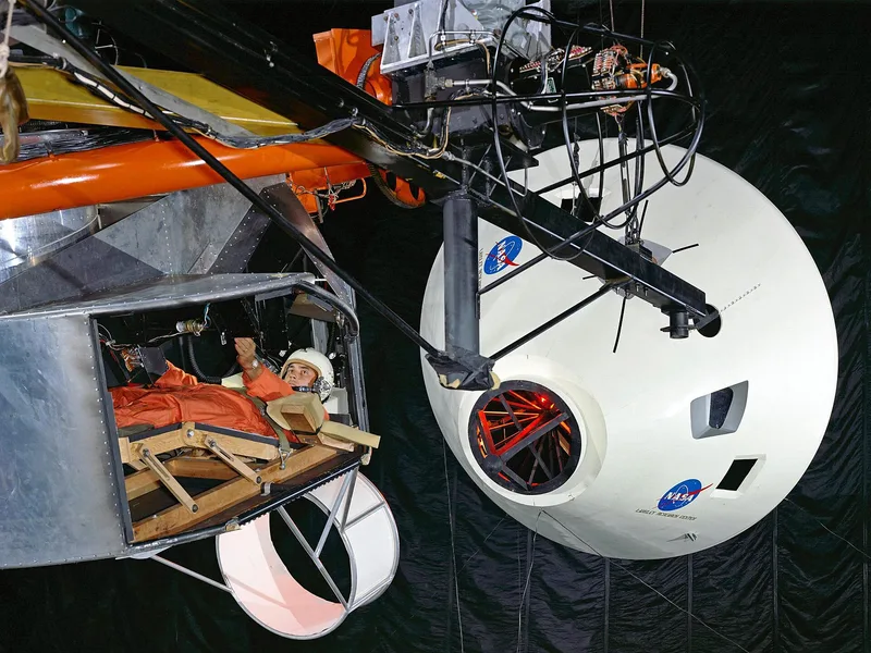 Rendezvous Docking Simulator, Hampton (Independent City), Virginia