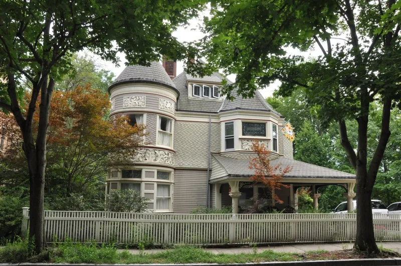 Lynch-O'Gorman House, Brookline, Massachusetts