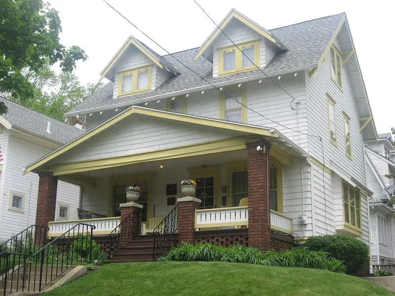 Smith, Dr. Robert and Anne House, Akron, Ohio