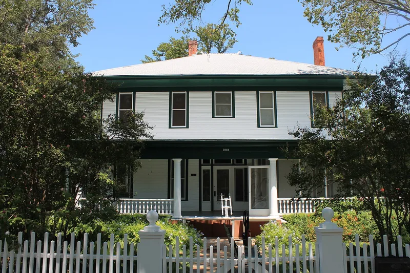 Miller-Ellyson House, Georgetown, Texas