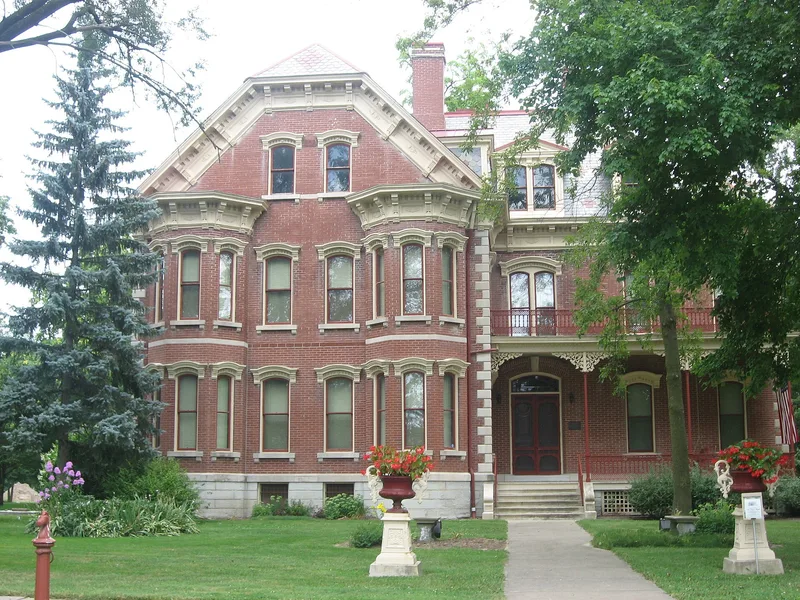 Wright, Dr. Charles M., House, Altamont, Illinois