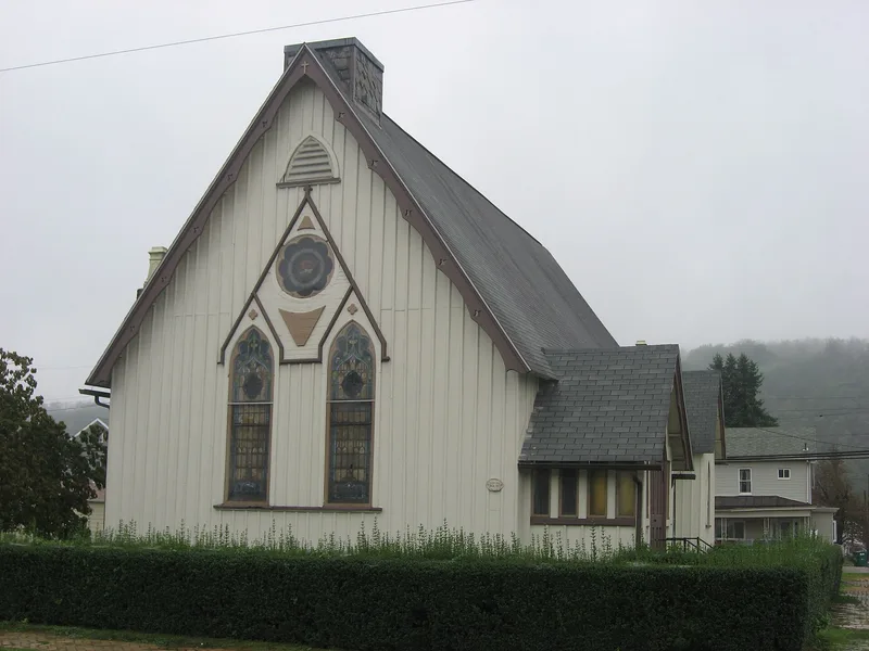 Episcopal Church of the Ascension and Manse, Wellsville, Ohio