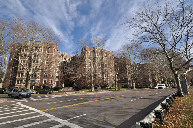 Memorial Drive Apartments Historic District, Massachusetts