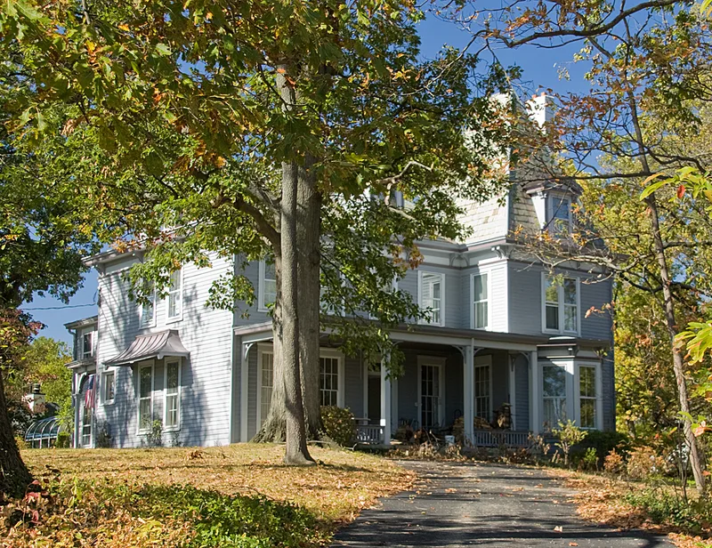 Luethstrom-Hurin House, Wyoming, Ohio