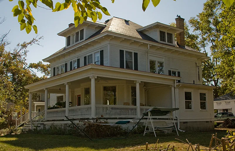 Moore, Charles H., House, Wyoming, Ohio