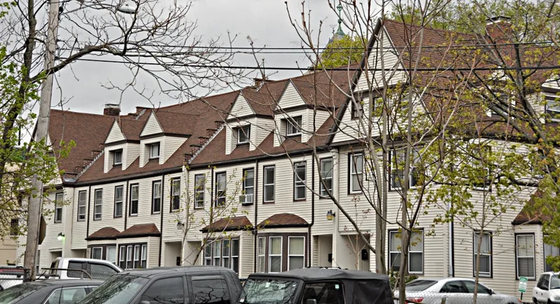 Building at 1-6 Walnut Terrace, Newton, Massachusetts