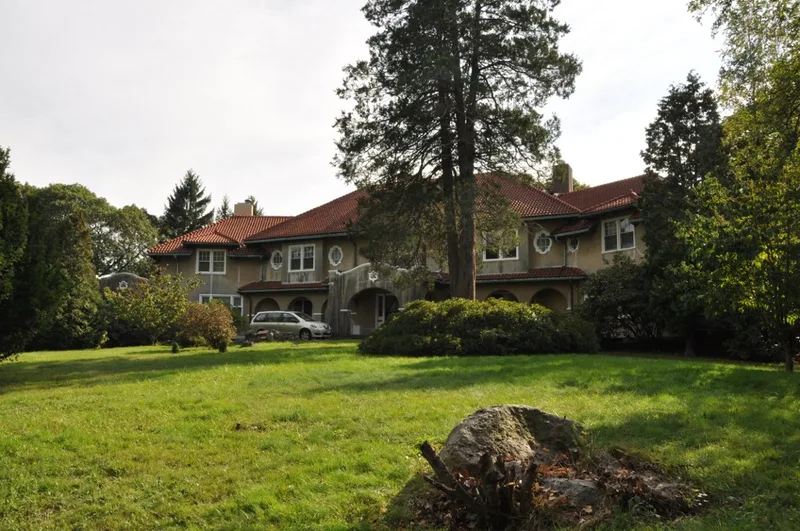 House at 152 Suffolk Road, Newton, Massachusetts