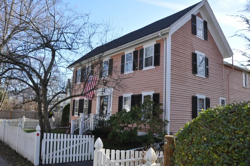 Smith, James, House, Needham, Massachusetts