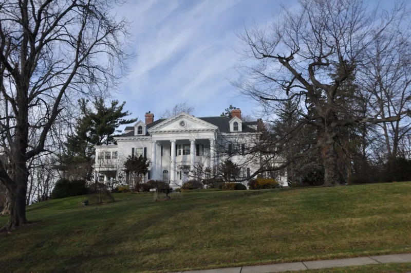 Smith-Peterson House, Newton, Massachusetts