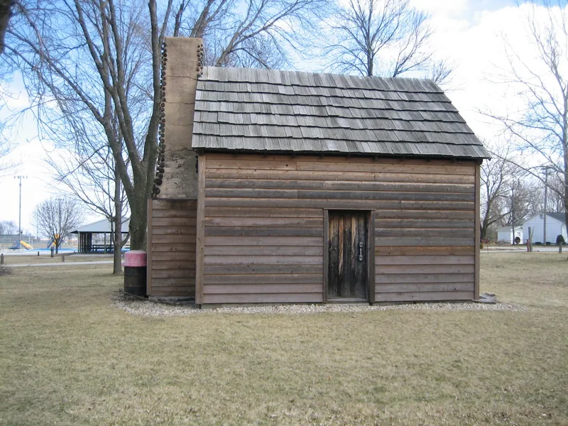 Patton, John, Log Cabin, Lexington, Illinois