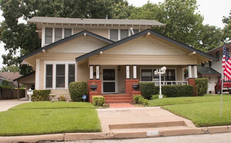Barrington House, Ennis, Texas