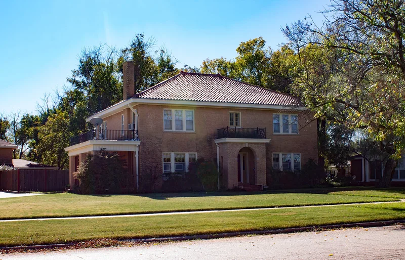 Bunkley, Dr. E. P., House and Garage, Stamford, Texas