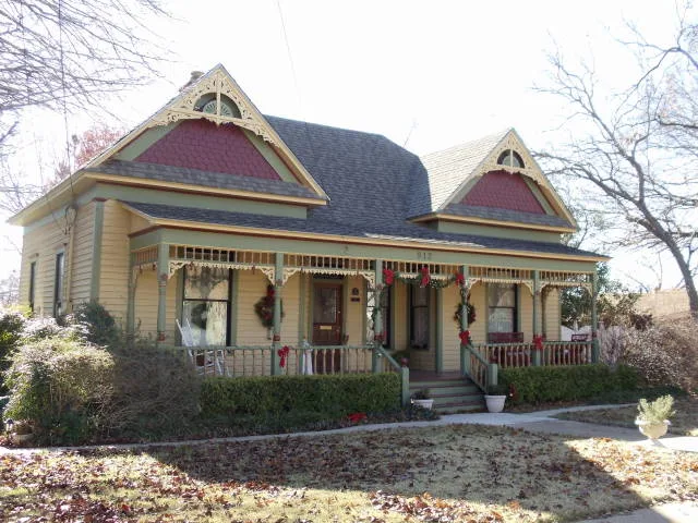 Moore, W. B., House, Waxahachie, Texas