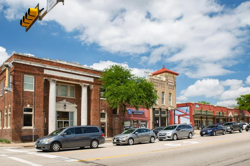 Ennis Commercial Historic District, Ennis, Texas
