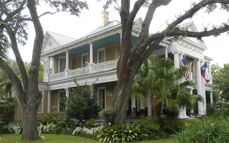 McCan-Nave House, Victoria, Texas