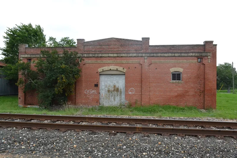 Farmers and Merchants Cotton Gin Warehouse, Victoria, Texas
