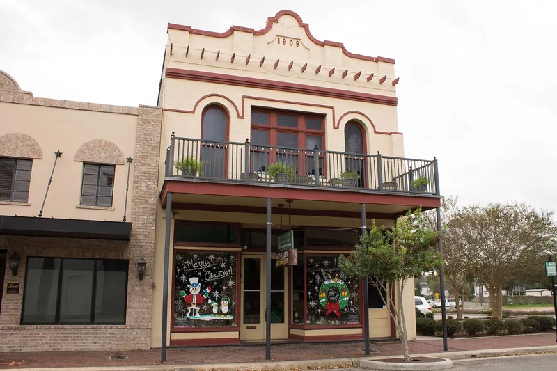 Keef-Filley Building, Victoria, Texas