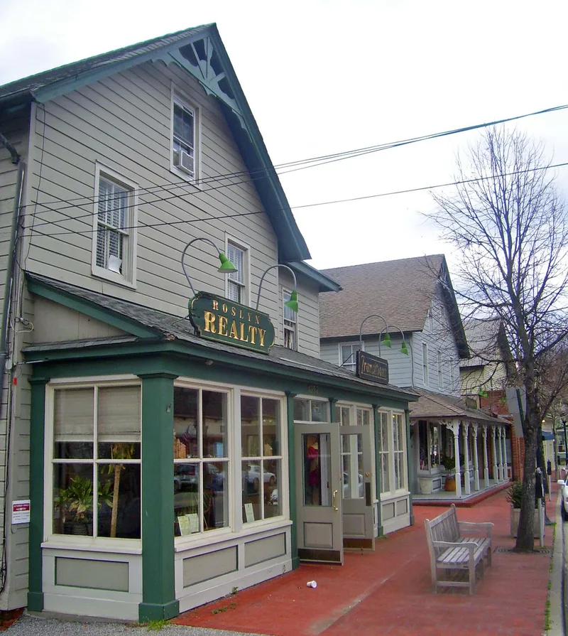 Roslyn Village Historic District, New York