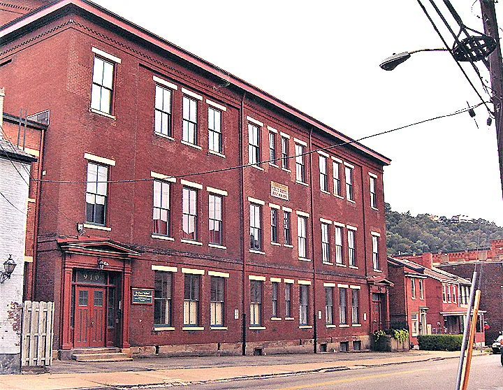 Bedford School, Pittsburgh, Pennsylvania
