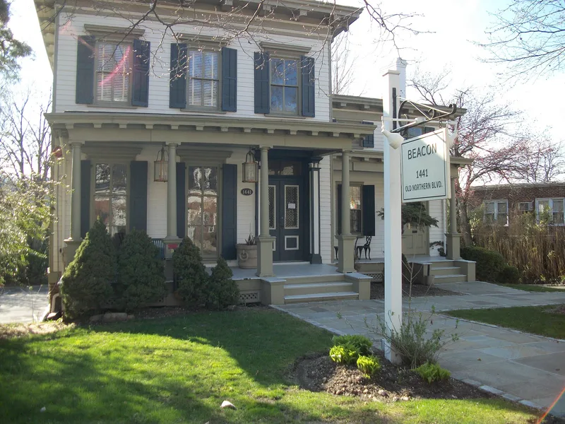 Titus, Willet, House, Roslyn, New York