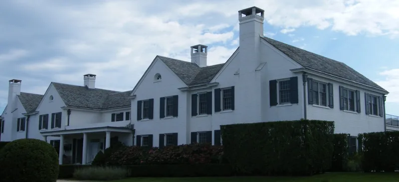 Beach Road Historic District, New York