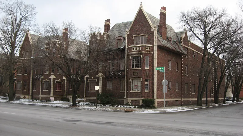 Garfield-Broad Apartments, Columbus, Ohio