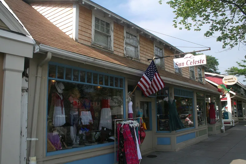 Building at 614 Main Street, Barnstable, Massachusetts