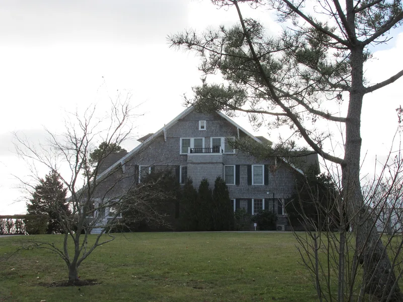 Lincoln House Club, Barnstable, Massachusetts