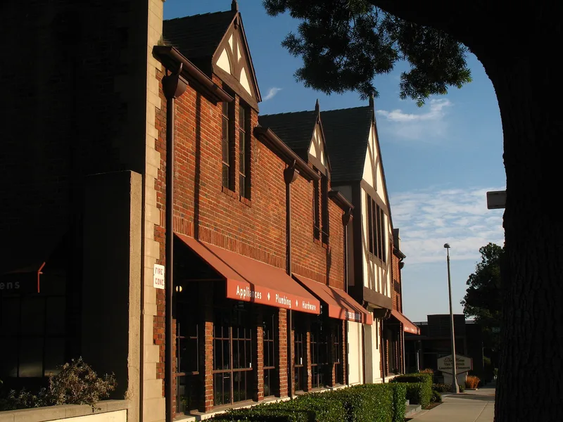 Home Laundry, Pasadena, California