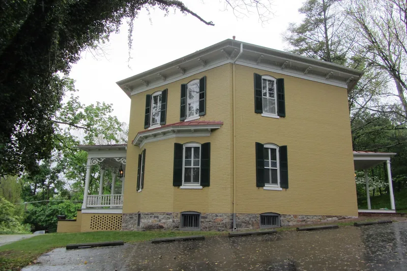 Hexagon House, Winchester (Independent City), Virginia