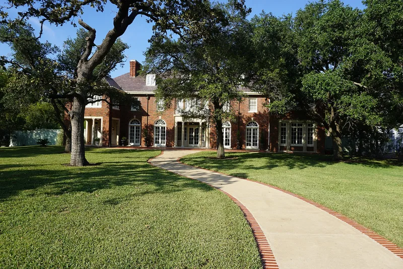 Astin, R. Q., House, Bryan, Texas