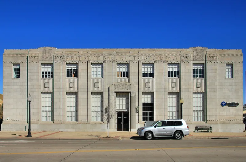 First State Bank and Trust Building, Bryan, Texas