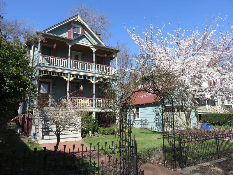 House at 58 Eighteenth Avenue, Sea Cliff, New York