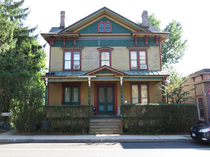 House at 285 Sea Cliff Avenue, Sea Cliff, New York