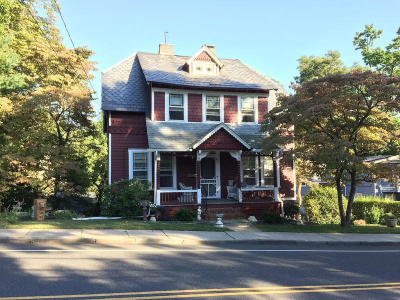 House at 199 Prospect Avenue, Sea Cliff, New York