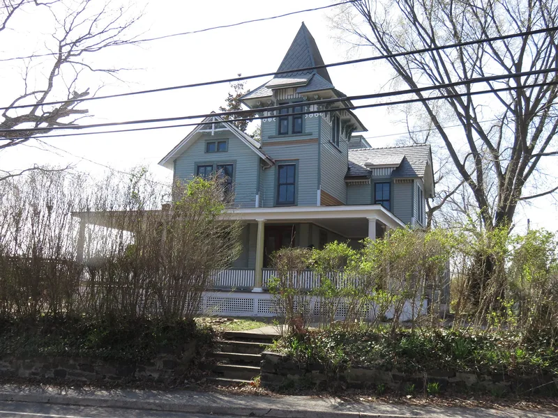 House at 176 Prospect Avenue, Sea Cliff, New York