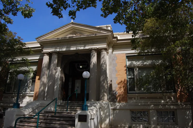 Gilroy Free Library, Gilroy, California
