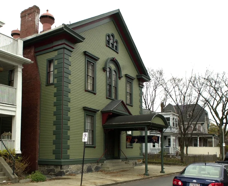 Eliot Hall, Boston, Massachusetts