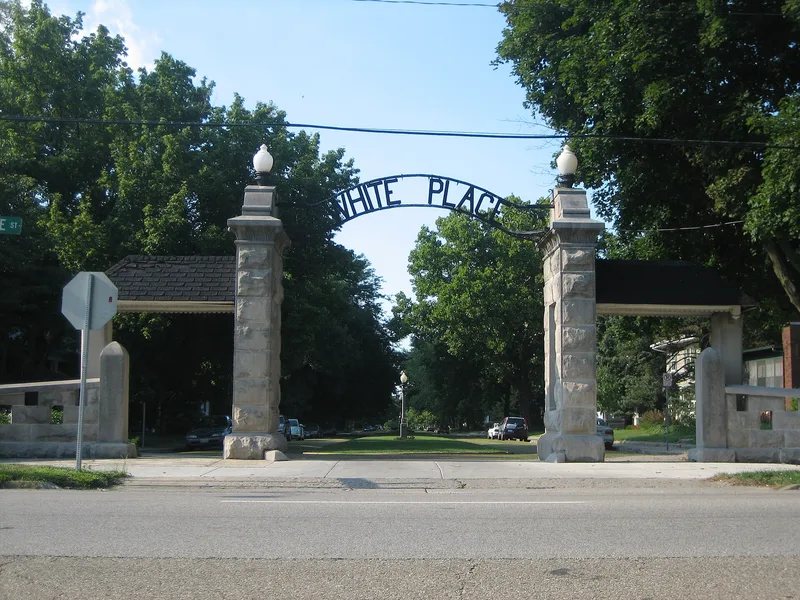 White Place Historic District, Illinois