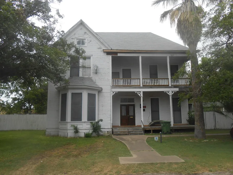 Eichholz, William and L. F., House, Cuero, Texas