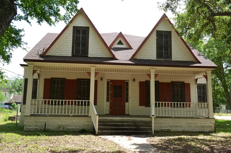 Keller-Grunder House, Cuero, Texas