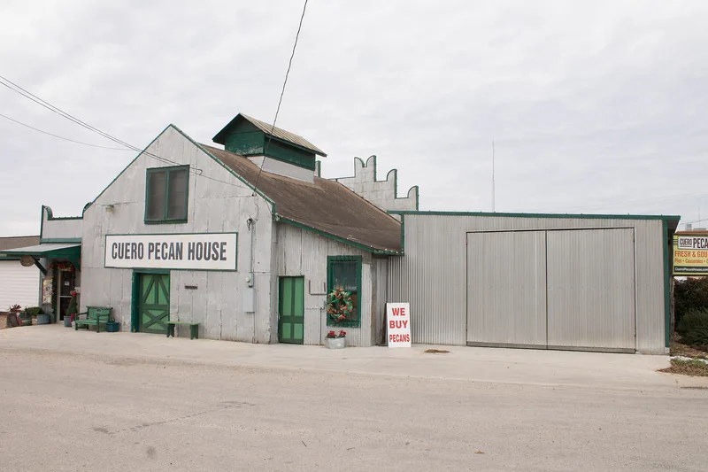 Old Beer and Ice Warehouse, Cuero, Texas