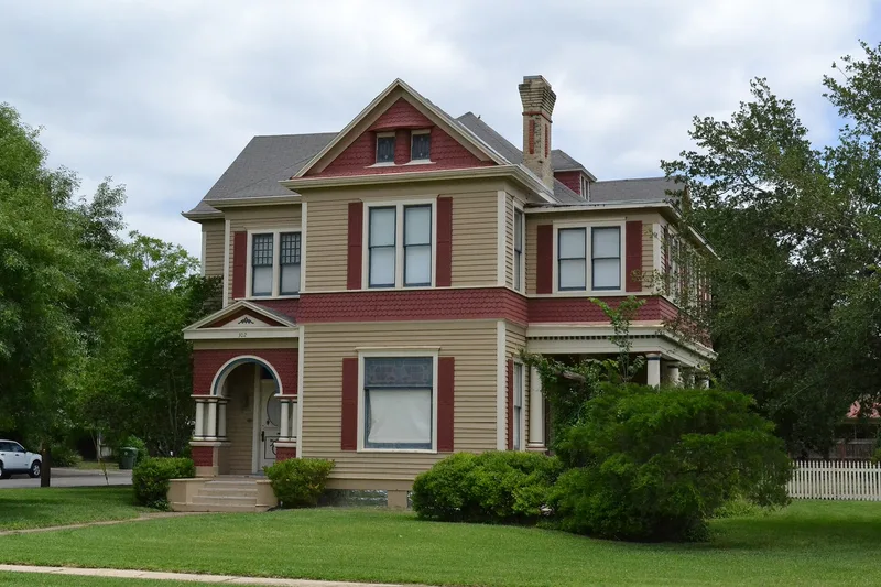 Terrell-Reuss Streets Historic District, Cuero, Texas