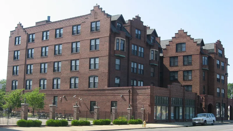 Holland Apartments, Danville, Illinois