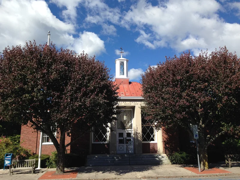 US Post Office-Westhampton Beach, Westhampton Beach, New York