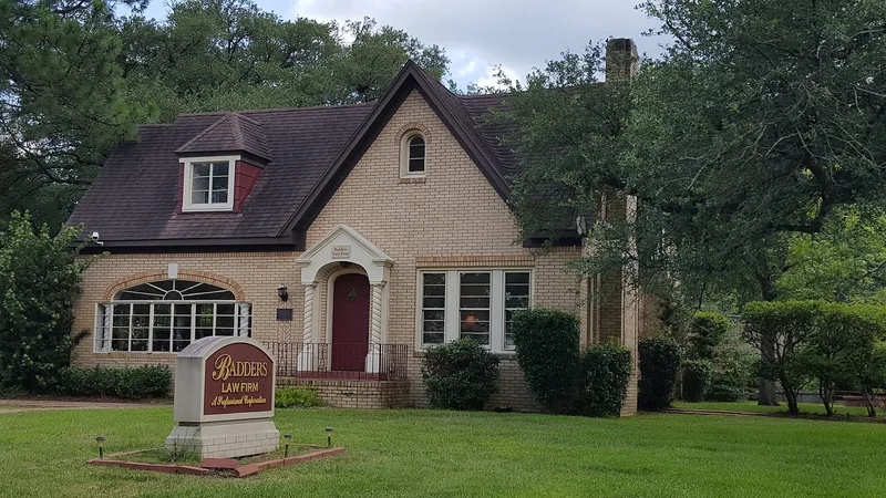 Perry, C. W. Archie-Hallmark House, Lufkin, Texas