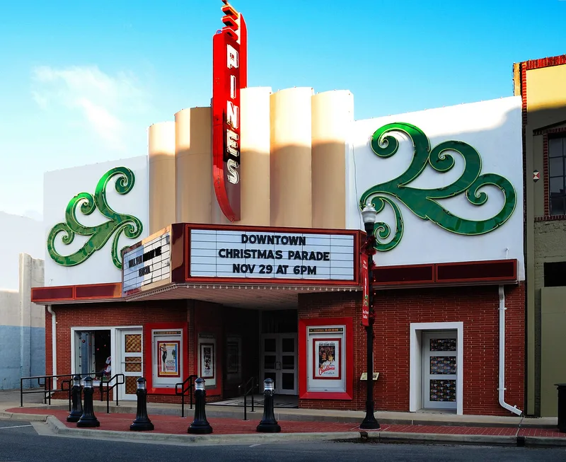 Pines Theatre, Lufkin, Texas