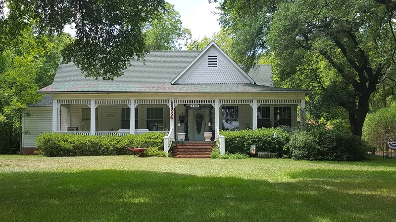 Percy, Dr. Edward-Abney House, Lufkin, Texas
